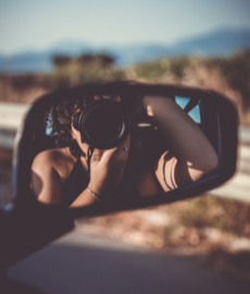 ¿Qué es el kittenfishing?